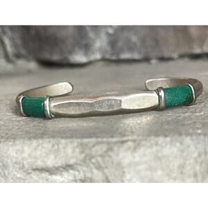 Vintage Sterling Silver Minimalist Cuff Bracelet Green Leather Wrapped Inlay